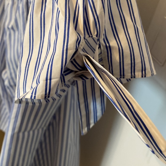 Women’s Top from Umgee size large NWOT - Picture 4 of 8